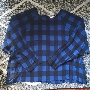 Women's Levi's top Size XL